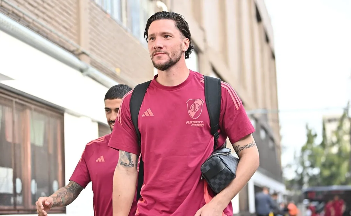 Jeremías Ledesma espera su chance (Foto: Prensa River).