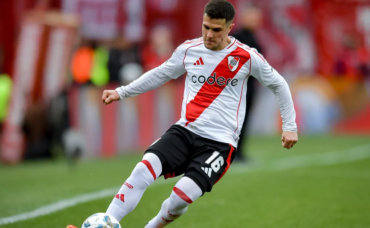 Fabricio Bustos será titular frente a Ind. del Valle.