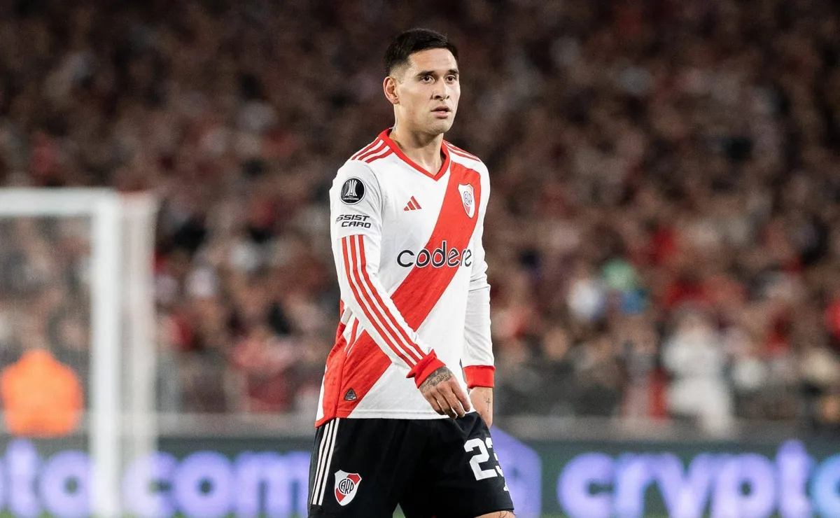 Rodrigo Villagra fue uno de los pases más caros en la historia del club.