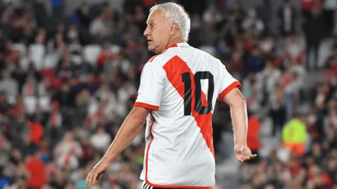 El Beto Alonso habló de Mastantuono.