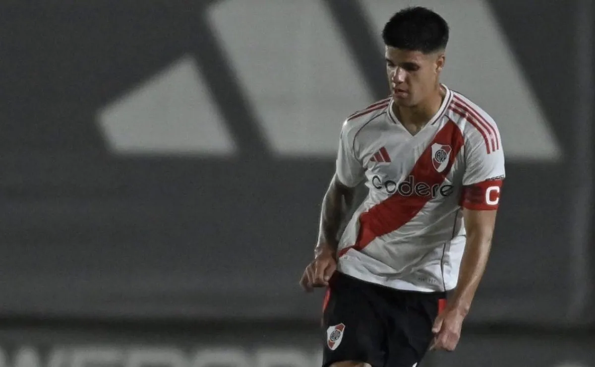 Felipe Álvarez jugó 50 partidos en Reserva.