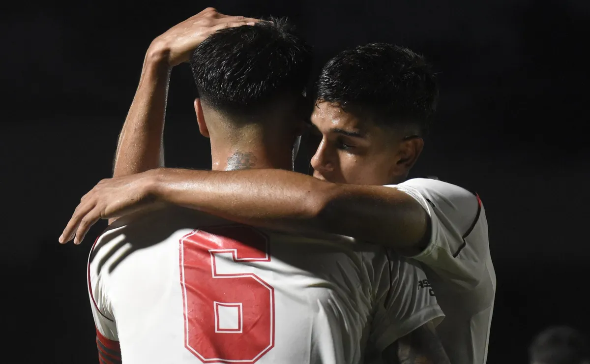 River dejó en el camino a Central y va por Newell's (Prensa CARP).