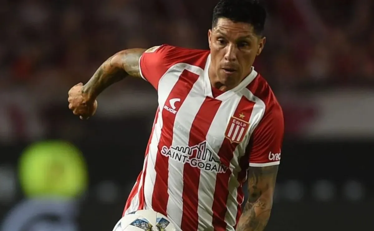 Enzo Pérez podría despedirse de Estudiantes esta noche.