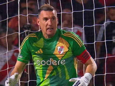 Franco Armani hizo todo para ser figura, pero River jugó mal y se llenó de frustración