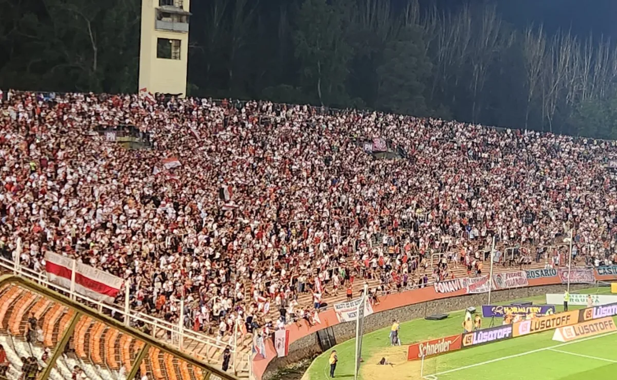La gente estuvo a la altura: River copó Mendoza una vez más