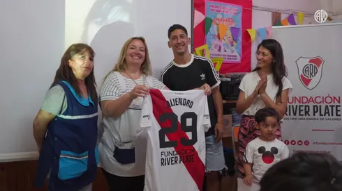 La visita de Aliendro a su escuela primaria.