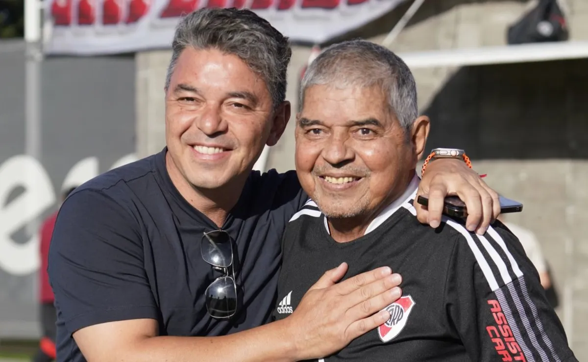Gallardo visitó a su papá en el Senior.