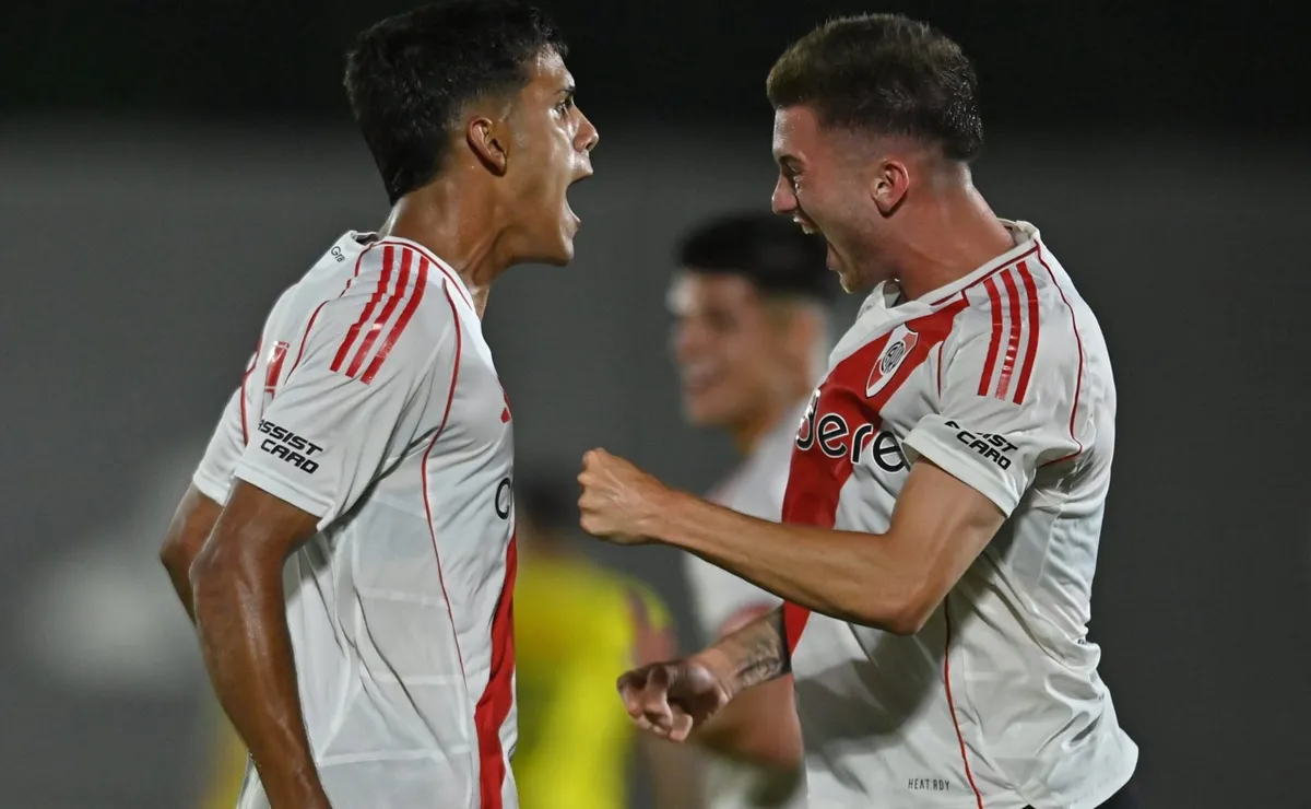 La Reserva de River va por el pase a semis.
