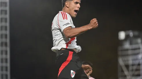 Tomás Nasif acumula seis goles en el campeonato y buscará pasarlo a Ruberto, también con seis.