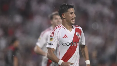 Maxi Meza le dedicó el triunfo ante Barracas a los hinchas de River (Foto: Diego Haliasz / LPM).