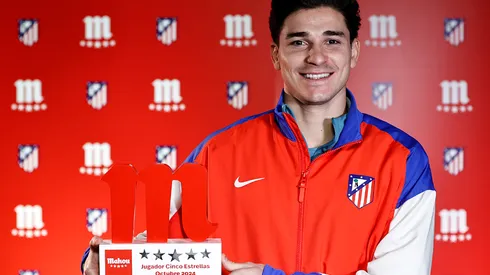 Julián Álvarez viene de recibir el premio al mejor jugador del mes en el Aleti.