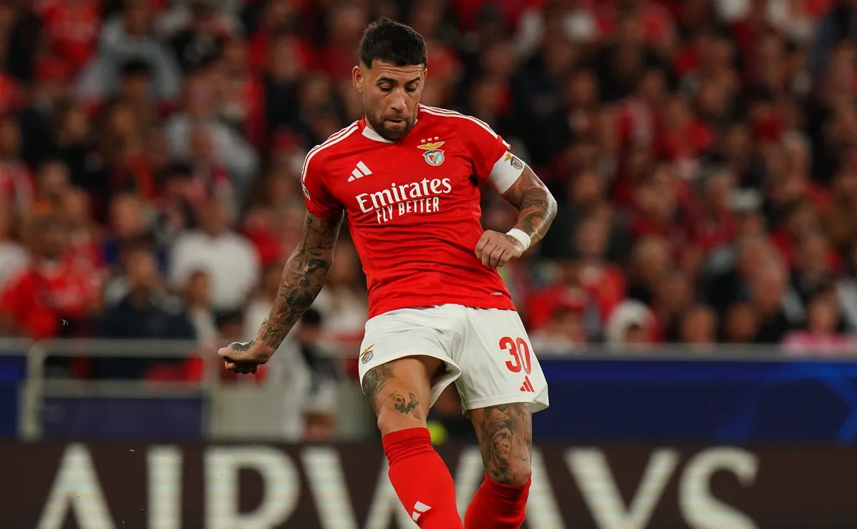 Otamendi es el central de jerarquía que podría llegar para el Mundial de Clubes.
