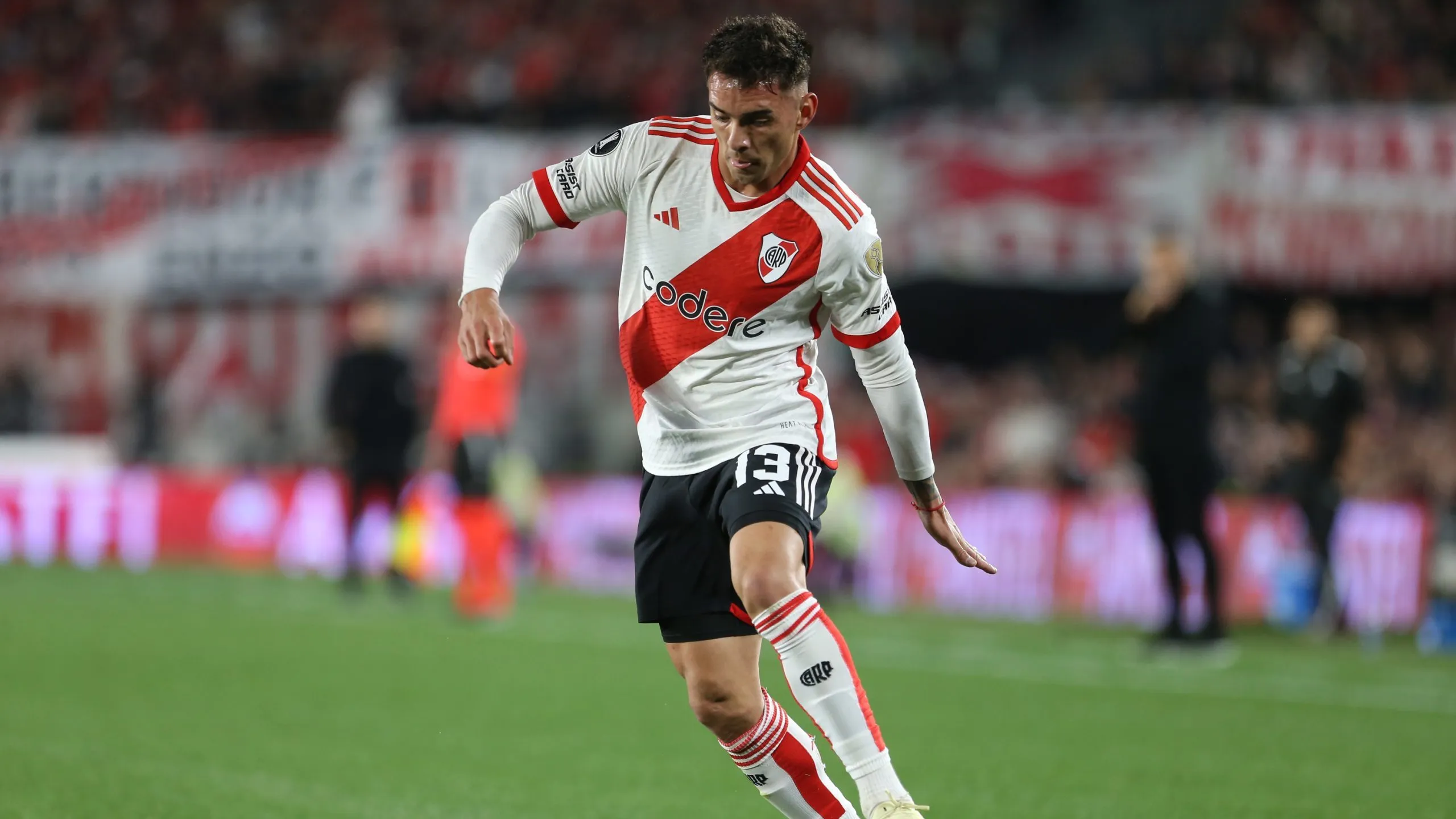 Enzo Díaz luchará para no dejar dudas de su continuidad en River. (Getty Images)