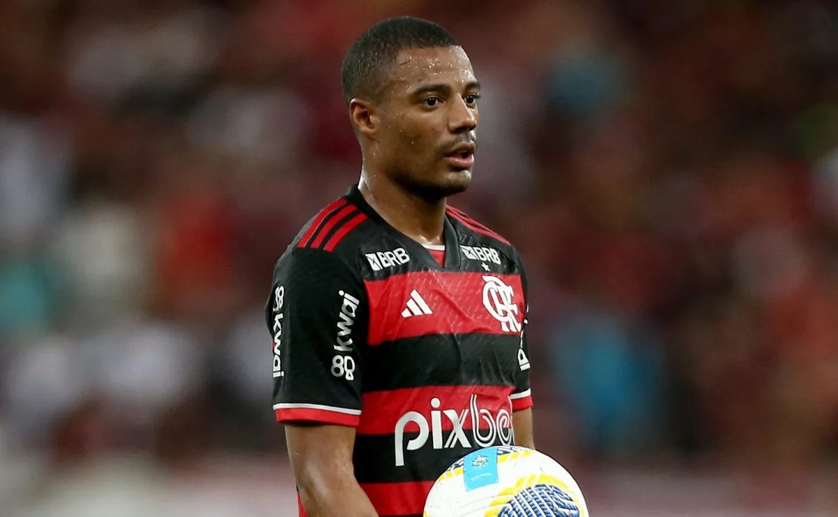 De la Cruz alterna titularidad y suplencia en Flamengo.