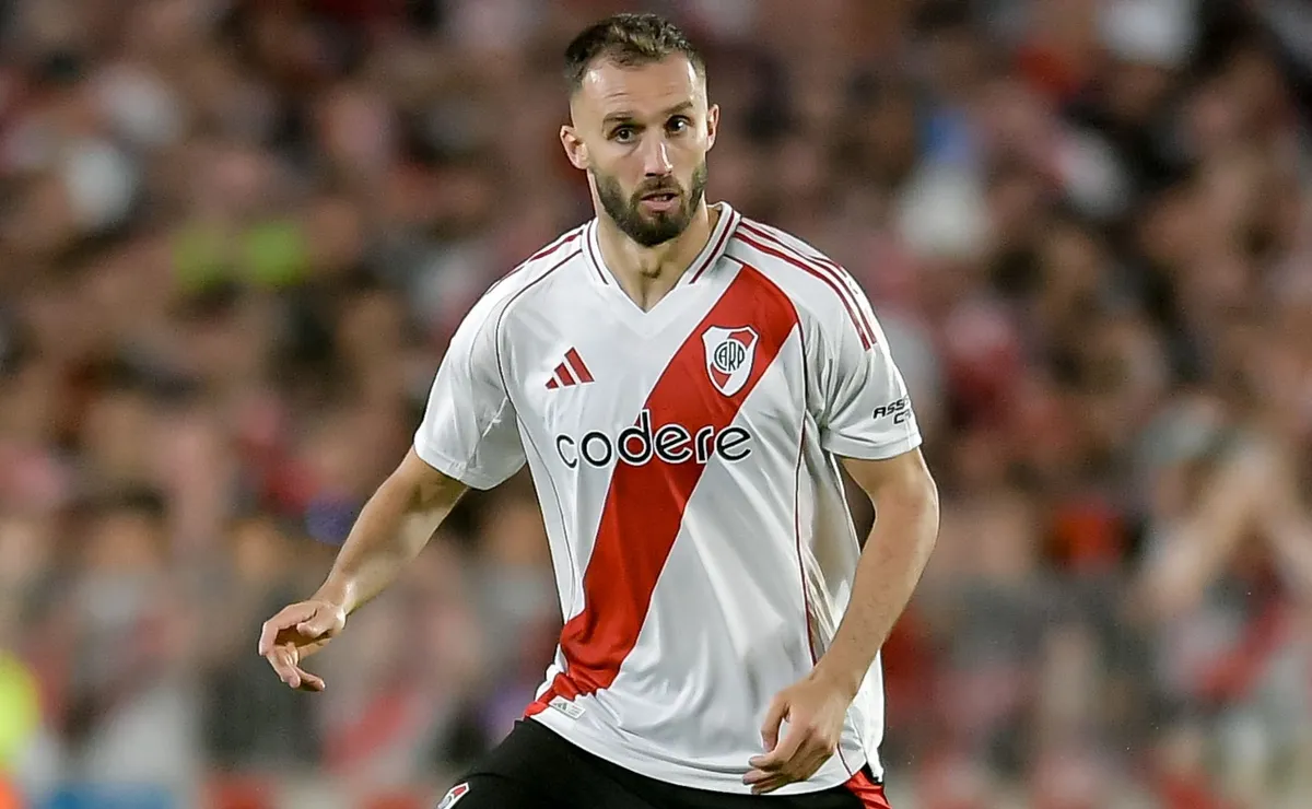 Pezzella preocupa por su bajo nivel.