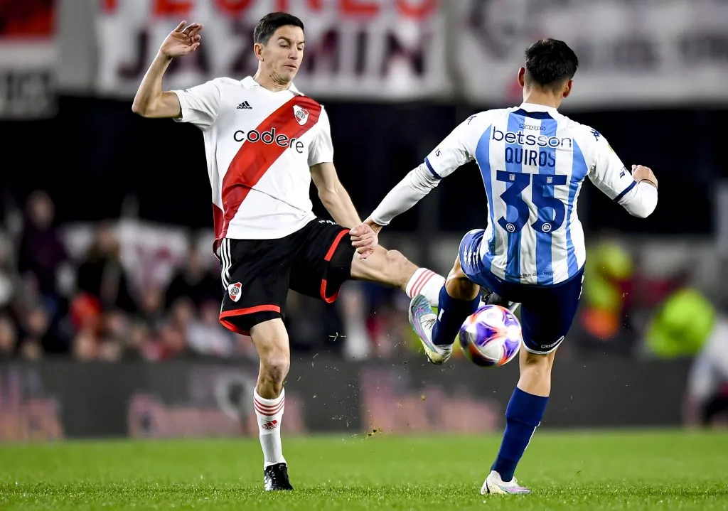 Nacho Fernández en el último cruce que hubo entre River y Racing en 2023. (Getty Images)