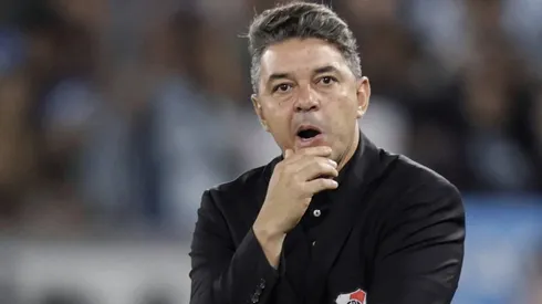 Gallardo insiste con jugadores que no le responden.