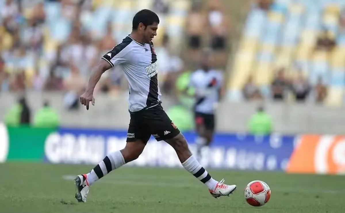 Rojas jugará en Paraguay