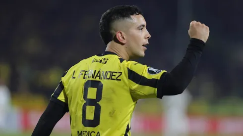 River acelera por Leo Fernández.