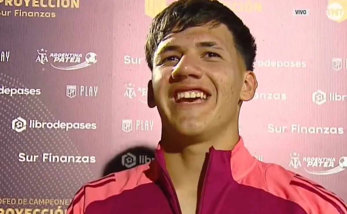 Juan Cruz Meza irrumpe en la Primera de River.