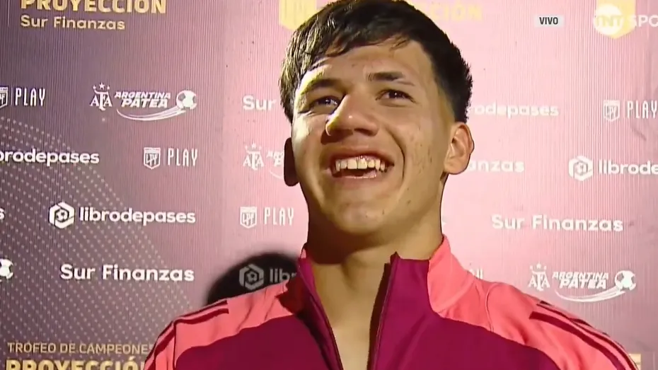 Juan Cruz Meza irrumpe en la Primera de River.