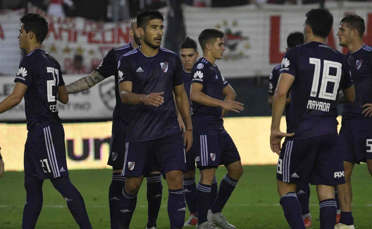 Lollo fracasó en River y recientemente confesó: "La pasé muy mal".