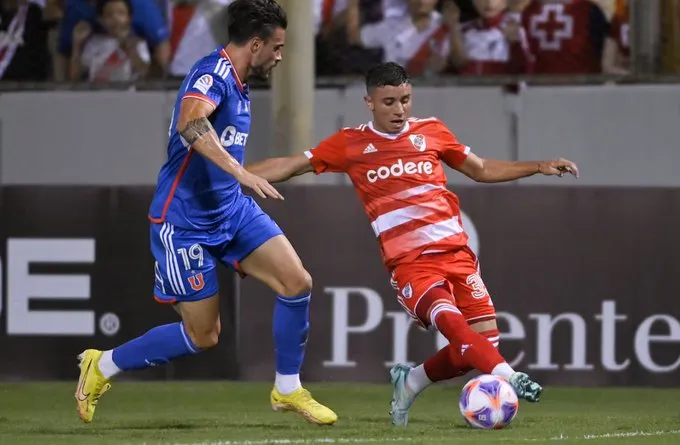 El último amistoso que River jugó ante Universidad de Chile fue a comienzos del 2023 (Archivo)