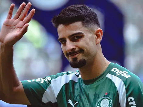 ¿Vuelve a sonar? El delantero que buscó River y está en la mira en el mercado de pases