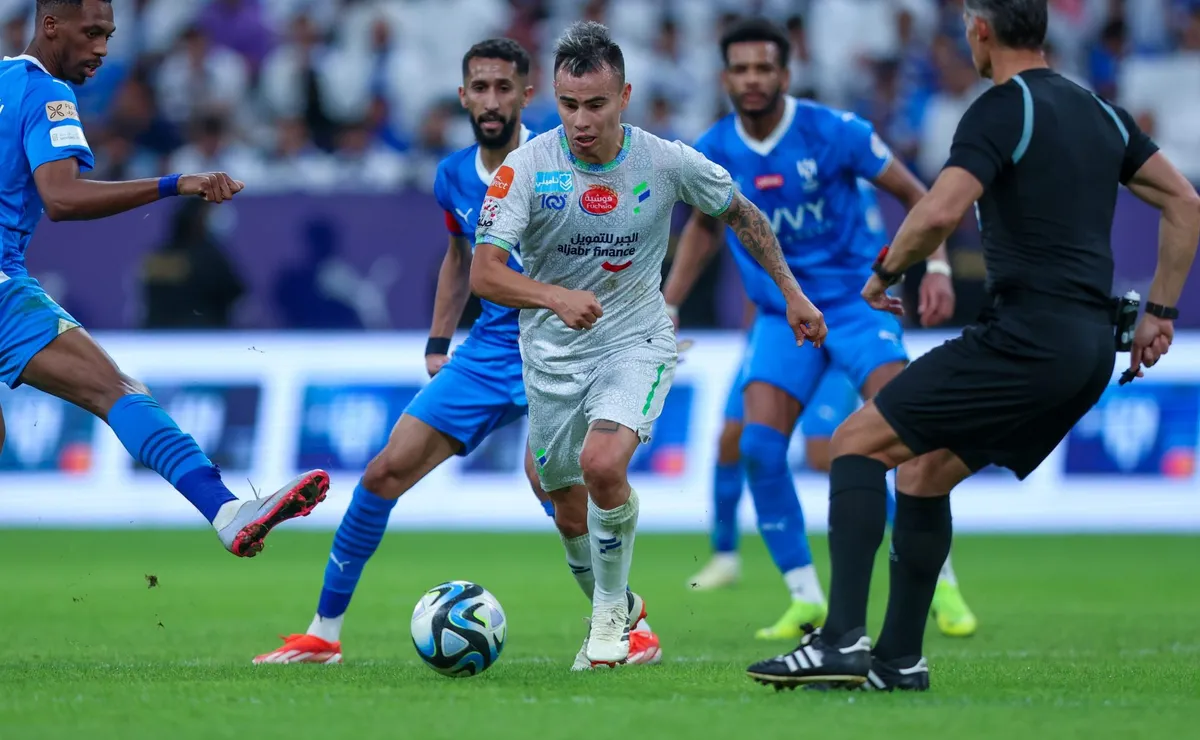Zelarrayán vuelve al fútbol argentino.