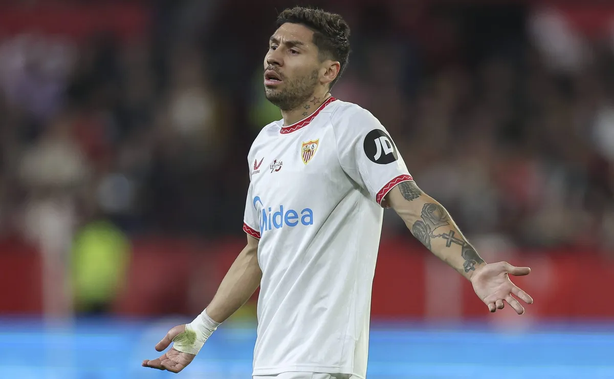 Gonzalo Montiel nuevamente fue suplente.