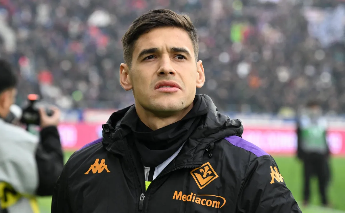 Martínez Quarta será suplente ante Juventus