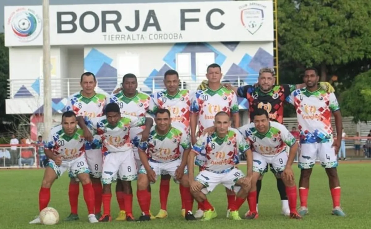 Borja y su partido a beneficio.