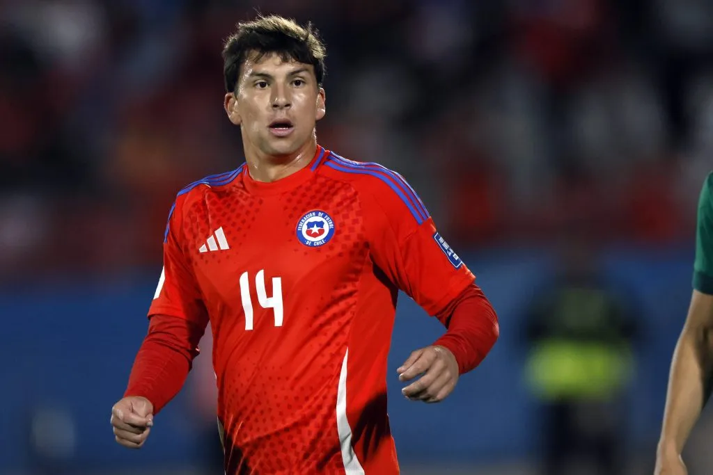 Gonzalo Tapia estaría cerca de cerrar su llegada a River en este mercado. (Imago)