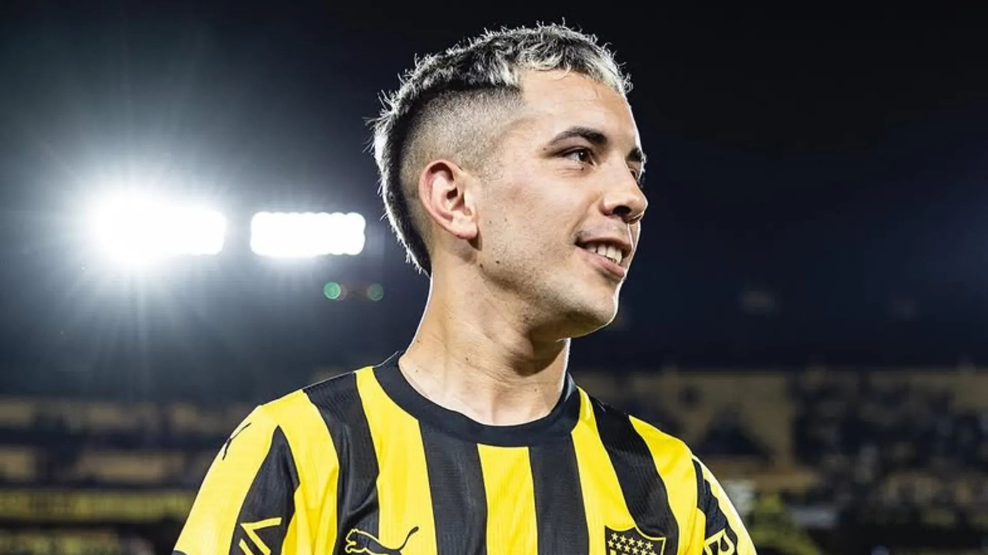 Sorpresa: Peñarol hizo una oferta histórica por Leo Fernández y podría dejar a River sin refuerzo