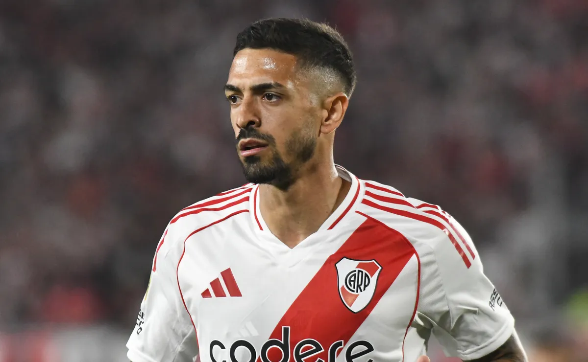Lanzini no encuentra su mejor nivel, aunque Gallardo empeiza a darle minutos de a poco.