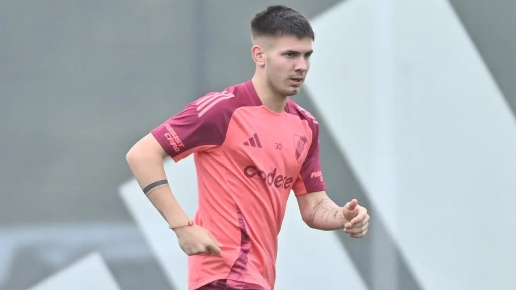 Mastantuono volverá a River tras el Sudamericano y se quedará en el club.