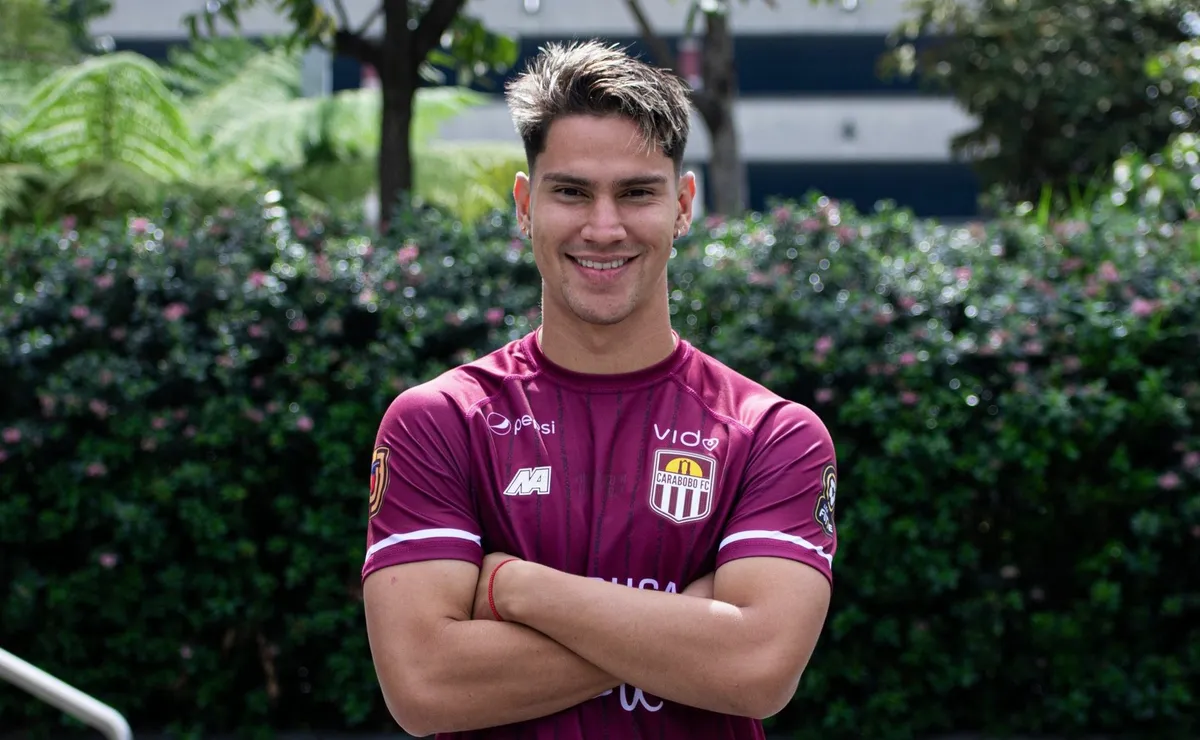 Londoño Bedoya, nuevo refuerzo de Carabobo.