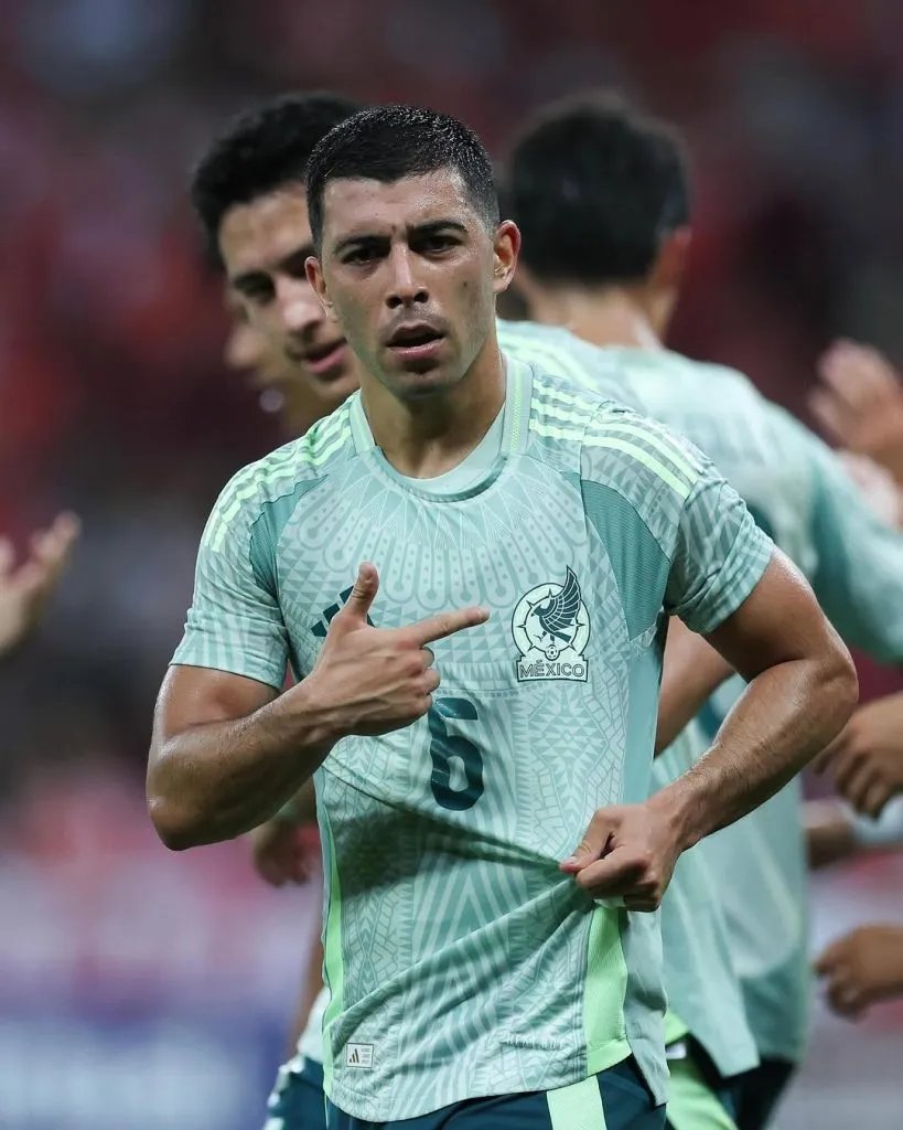 Erik Lira, mediocampista de la Selección de México que enfrentará a River en un amistoso que se disputará el martes 21 de enero de 2025 en el Estadio Monumental (@eriklira).