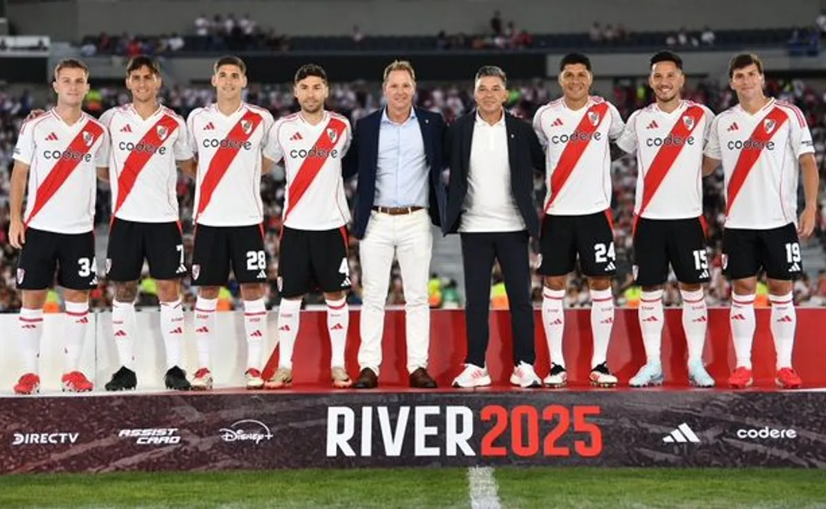 FIFA destacó a varios jugadores de River.