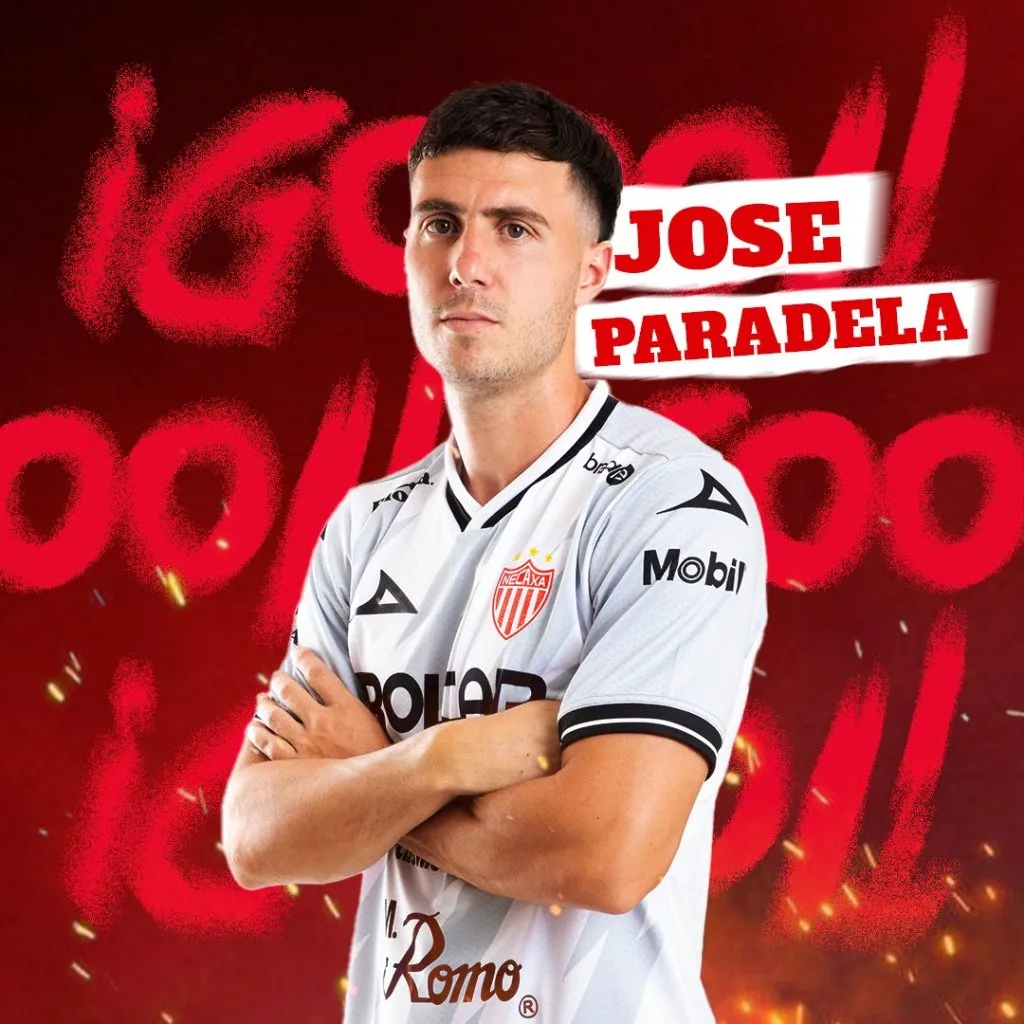 Paradela la está rompiendo hace tiempo en Necaxa y es titular indiscutido.