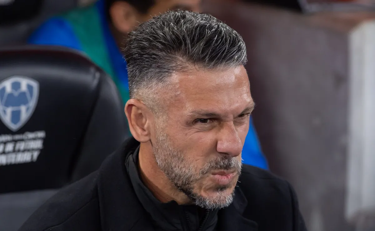Martín Demichelis, otra vez en el centro de las críticas.