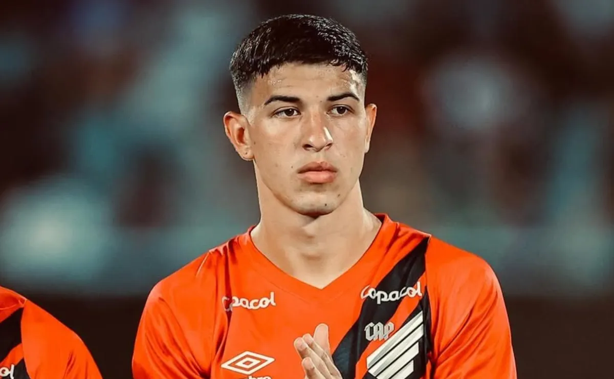 Esquivel no volvió a jugar en Brasil.