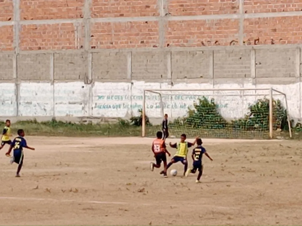 Los orígenes de Kevin Castaño (FOTO: Facebook R. Castaño).