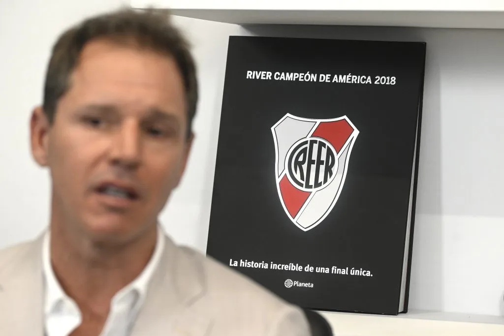 Uno de los libros que Jorge Brito tiene en su despacho. El presidente habló de todo con La Página Millonaria. (Foto: LPM / Diego Haliasz).