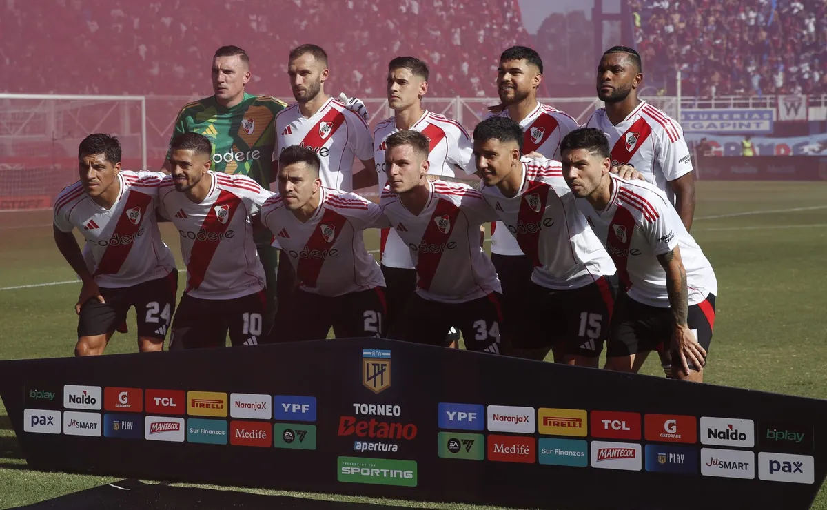 River no levanta cabeza ni pata al arco.