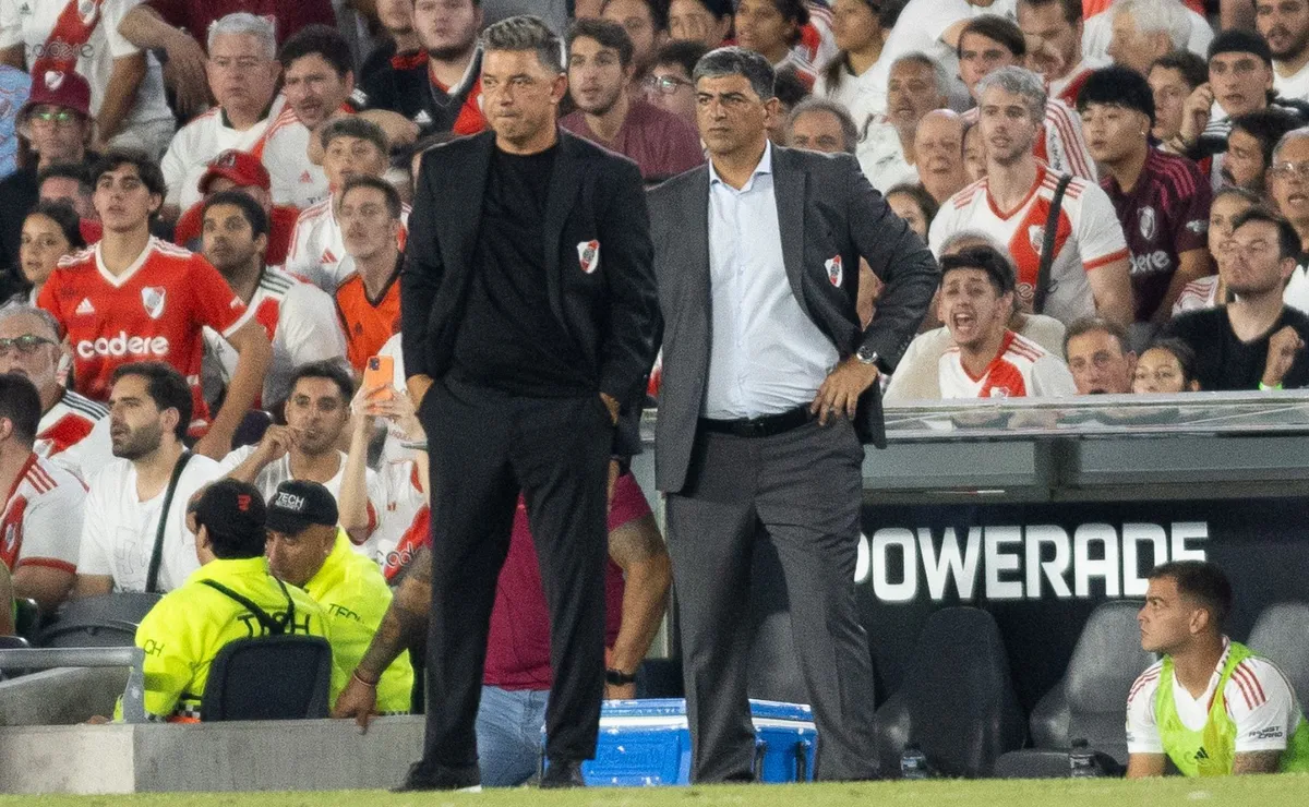 Qué dijo Gallardo sobre la posibilidad de sumar otro jugador.