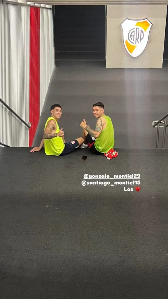 El encuentro de los primos Montiel post River 2-0 Independiente (Foto: Instagram).