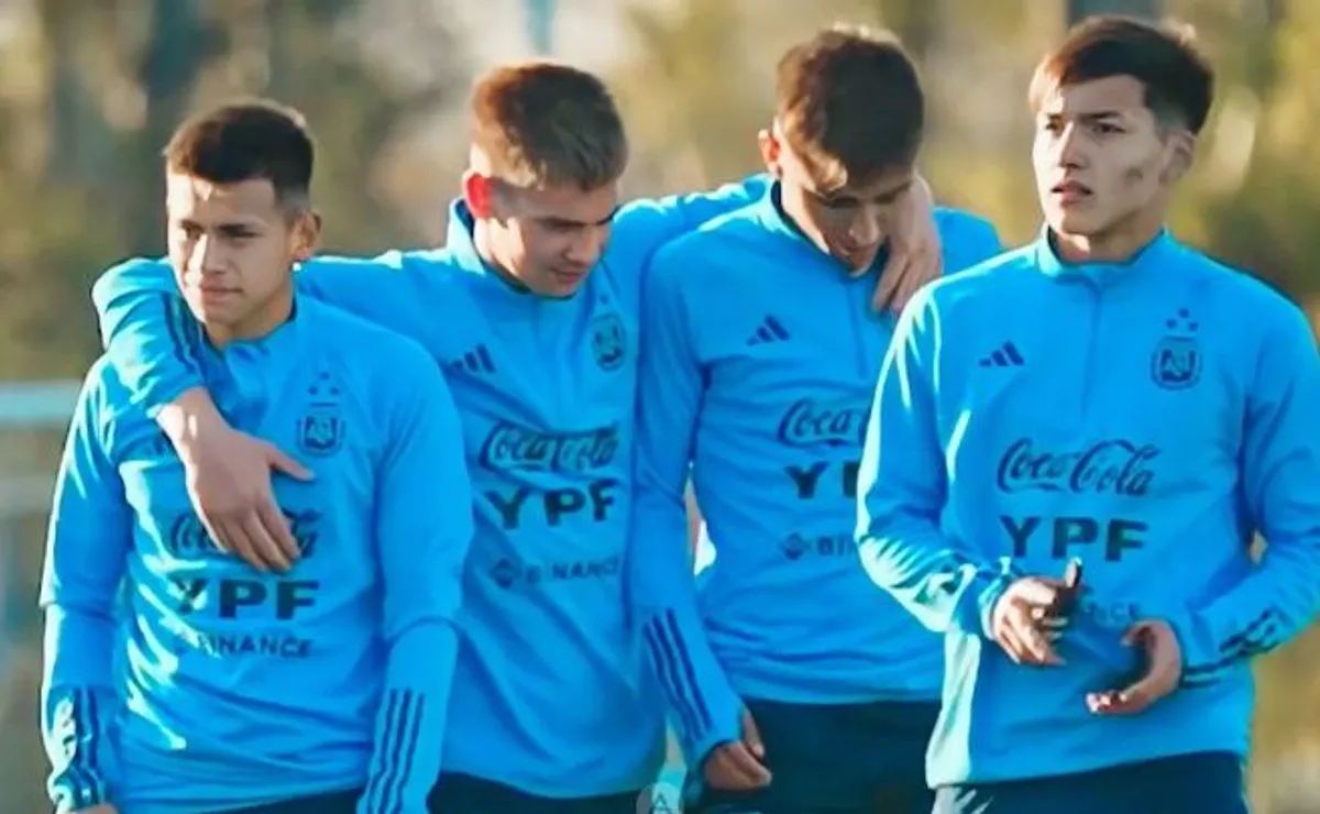 Los pibes de River se acordaron de Ruberto.