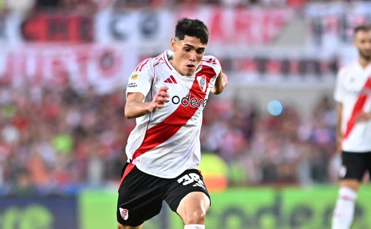 Santiago Lencina vuelve a jugar en Reserva.