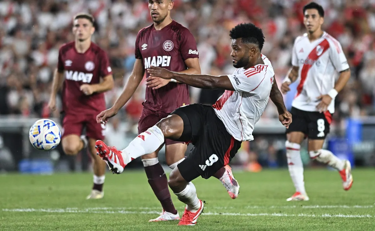 El momento de la ejecución fallida de Miguel Borja. Foto: Getty.